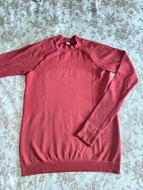 Lululemon Long Sleeve Top